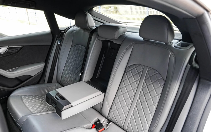 Audi S5 cena 164900 przebieg: 105873, rok produkcji 2017 z Ostrzeszów małe 704